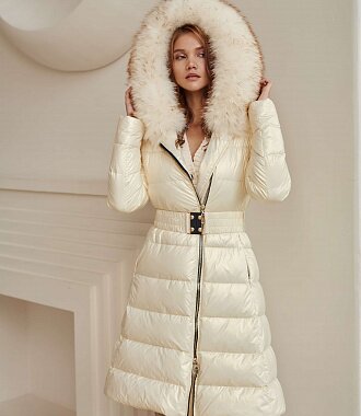 Пуховик AMALIA WHITE COLECTION